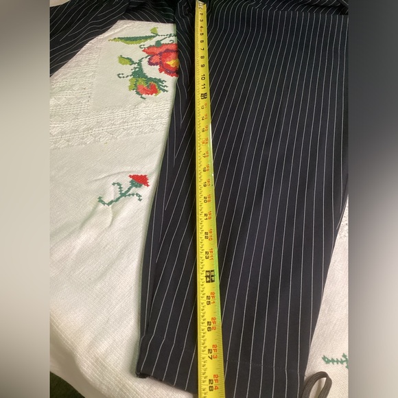 ELOQUII SUIT 2 pieces Navy/White Pinstripe - Picture 15 of 16